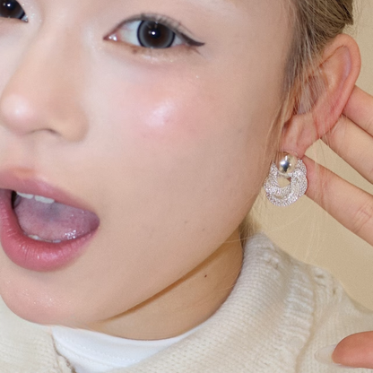 【グッズ】レトロ×ミニマル ツイスト編みデザイン ミニマルなデザイン ピアス 【JZシリーズ】
