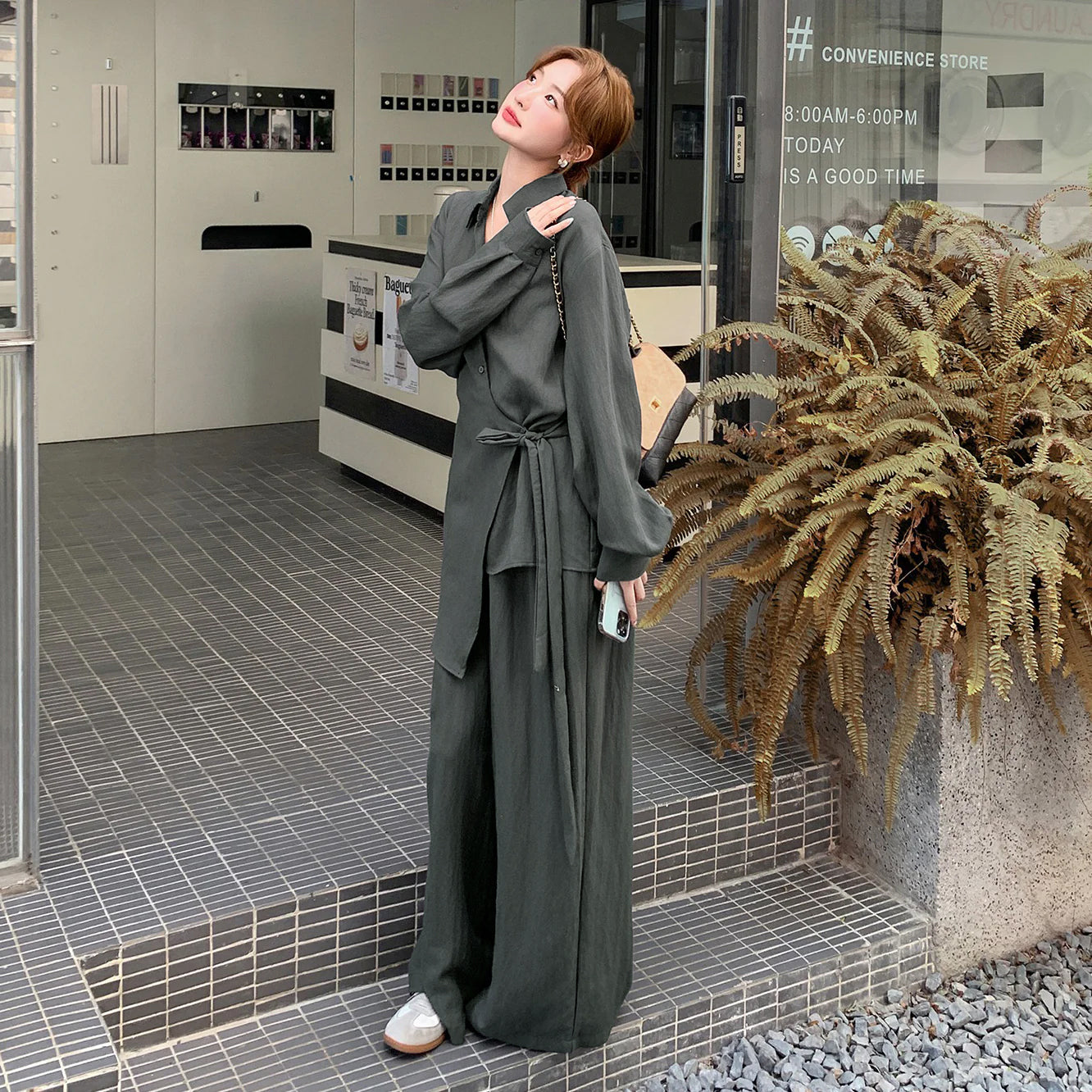 2点セット！【セットアップ】オールドマネー風 高級感 リボンタイシャツ＋ワイドパンツ 上下セット レディース 細見え【JZシリーズ】