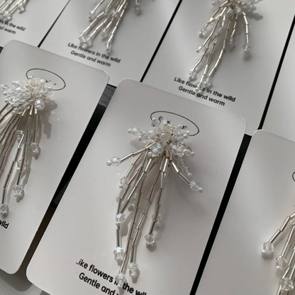 【グッズ】【✨クラゲ花火】ハンドメイドビーズ 個性的なギフト ピアス / イヤリング 【JZシリーズ】