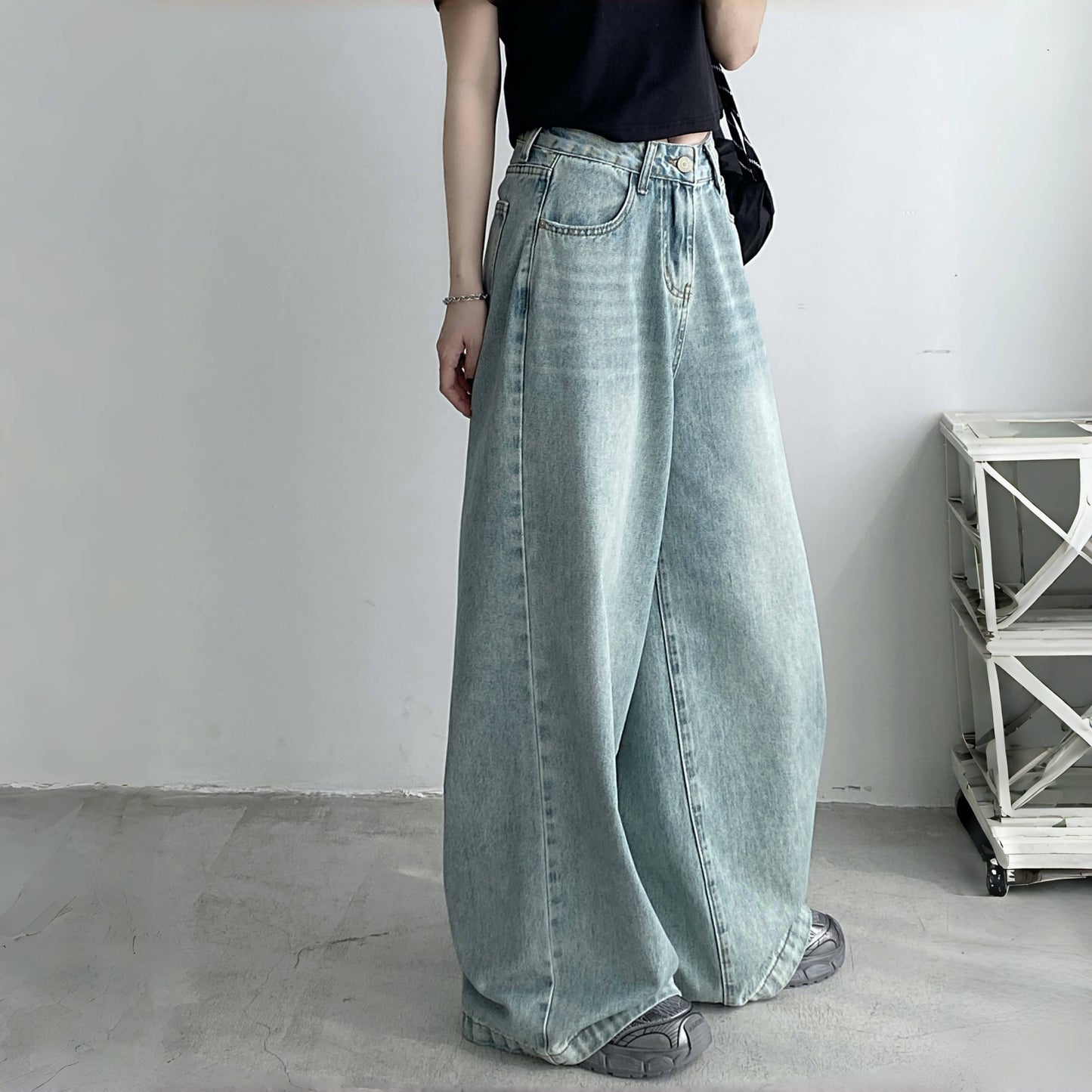 【24AW】【ボトムス】無地 着痩せ効果 デニムパンツ