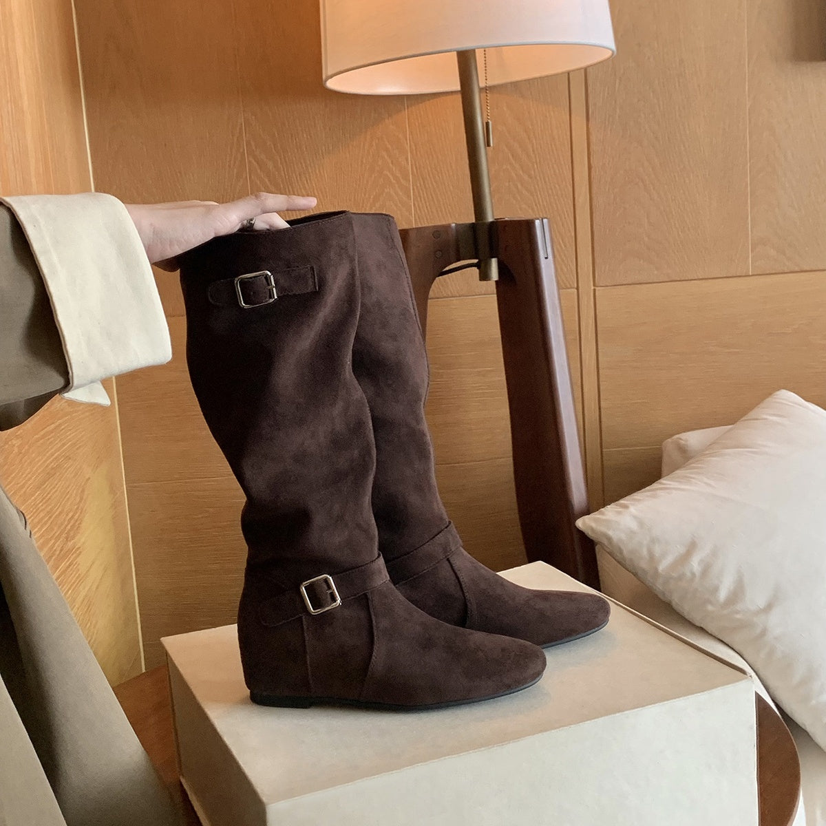 【シューズ】春 秋 冬 おしゃれな   ベルトデザイン くしゅくしゅ 美脚ブーツ 【JZシリーズ】