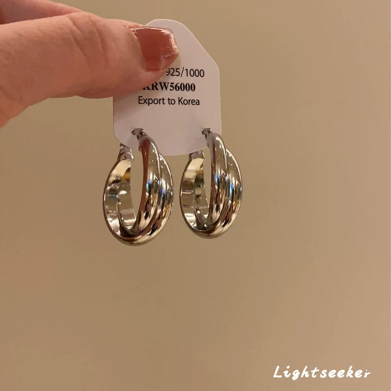 【グッズ】韓国風 ピアス  2026新作 爆発的ヒット 精緻なデザイン