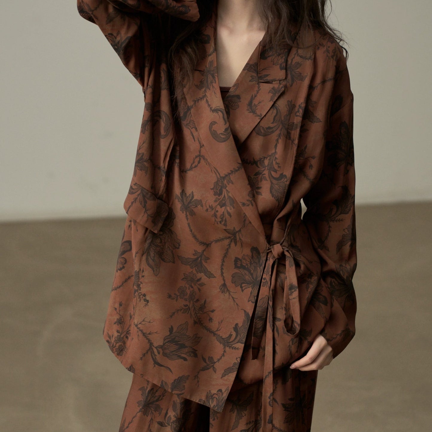 【ワンピース】新中式 ヴィンテージ高級感 プリント 柔らかい素材 リゾート風 ノースリーブワンピース【SHシリーズ】