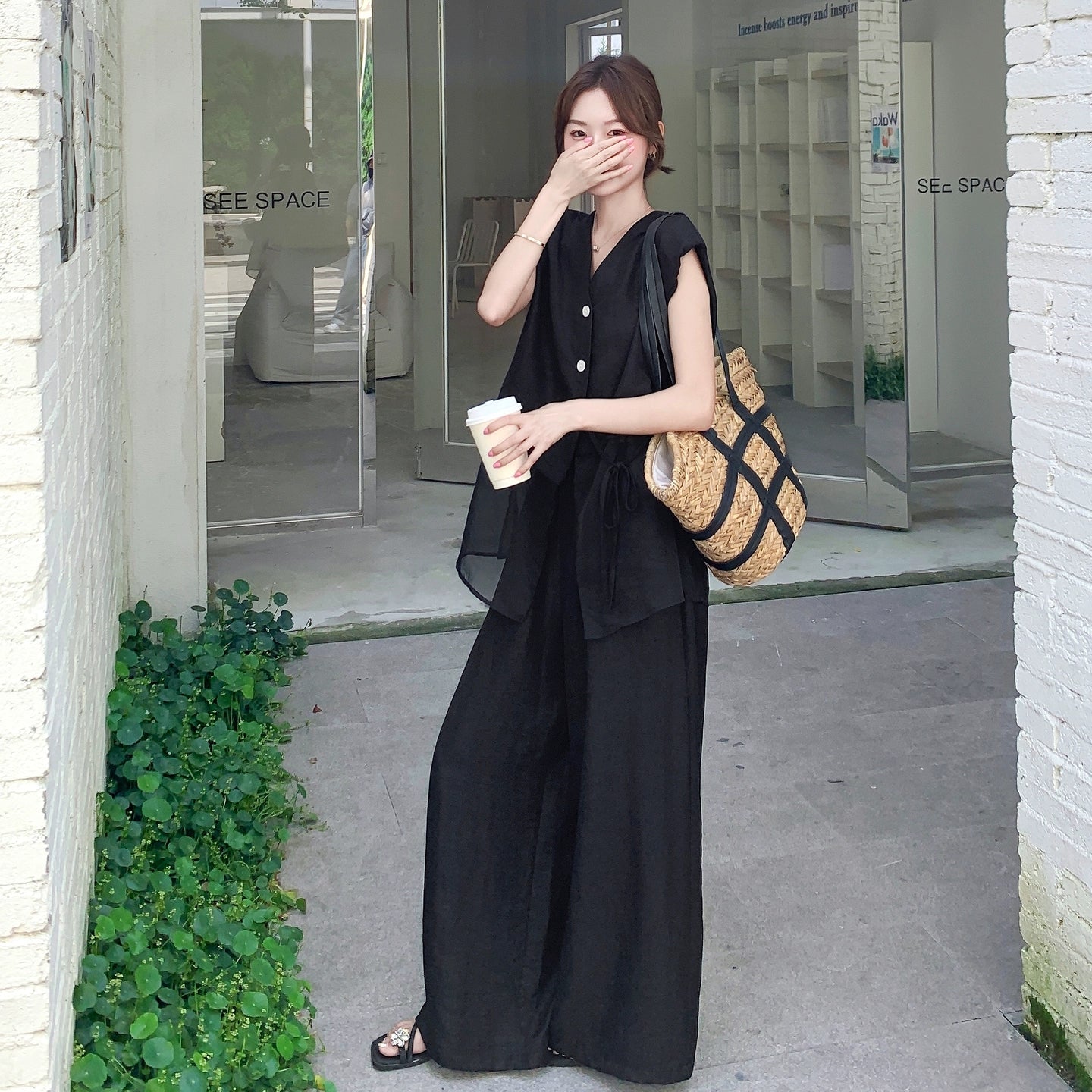 2点セット！【セットアップ】夏 韓国風 通勤 ブラックメッシュ切替 ベスト＋ワイドパンツ 上下セット【JZシリーズ】【SNシリーズ】