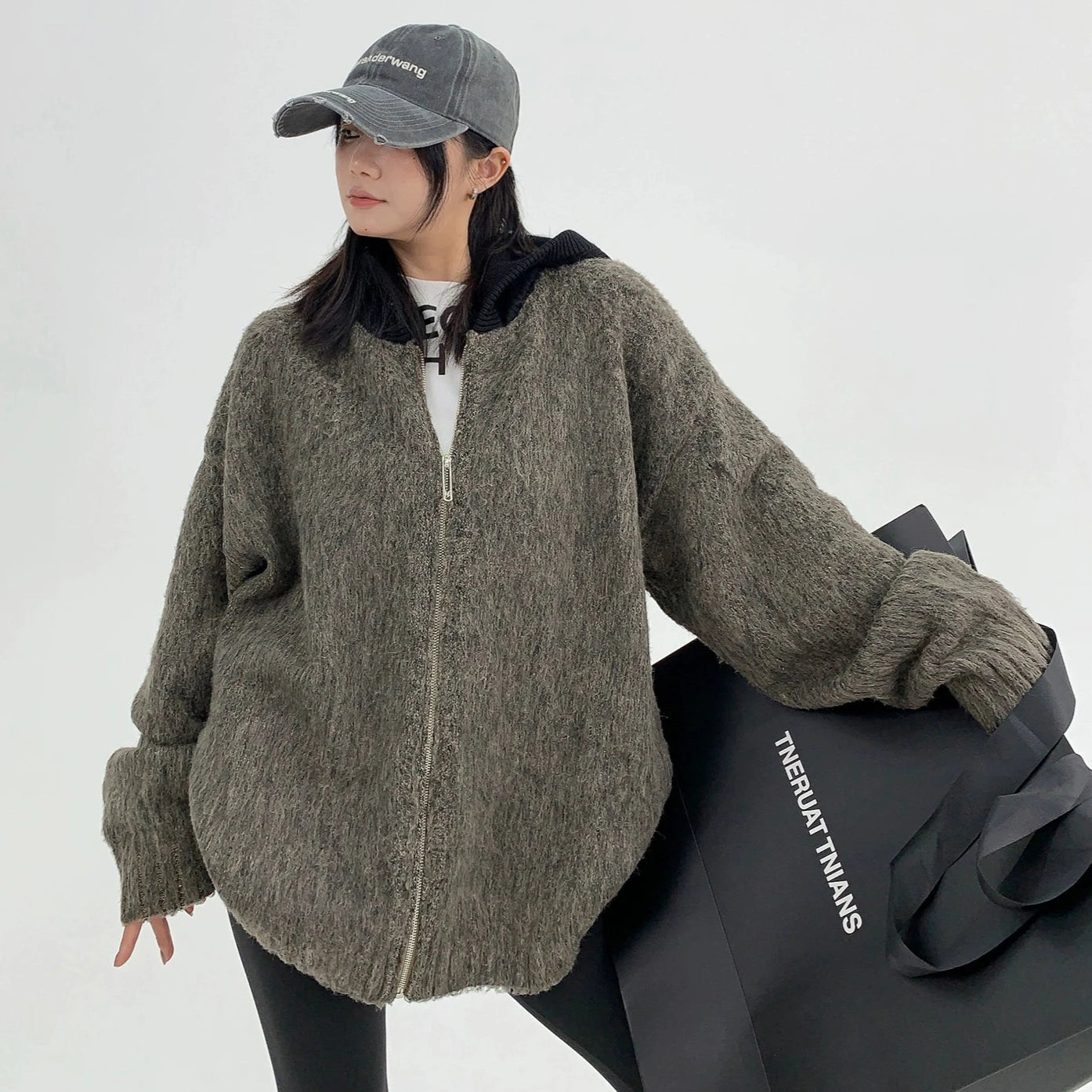 【24AW】【15～20日内発送】【アウター】高級感 配色 厚い保温 ニットセーター ジャケット【FCシリーズ】