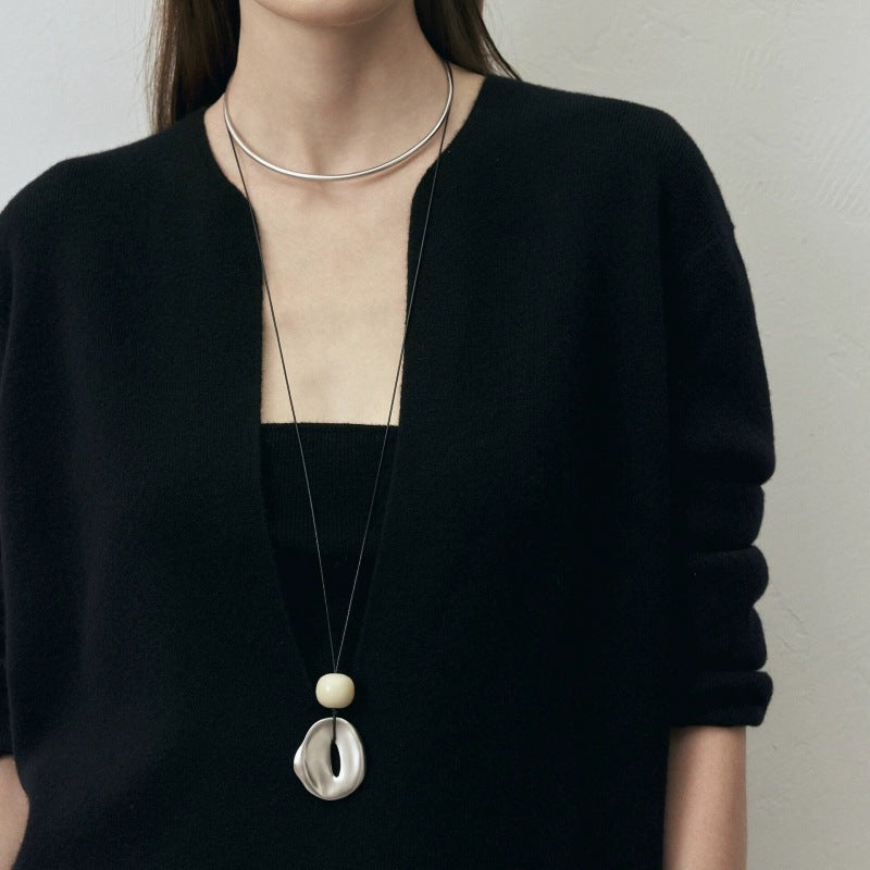 【🎁 B2G1｜先行スタート！】【グッズ】新作・個性派デザインハイセンスなゴールド透かし彫りペンダントネックレス