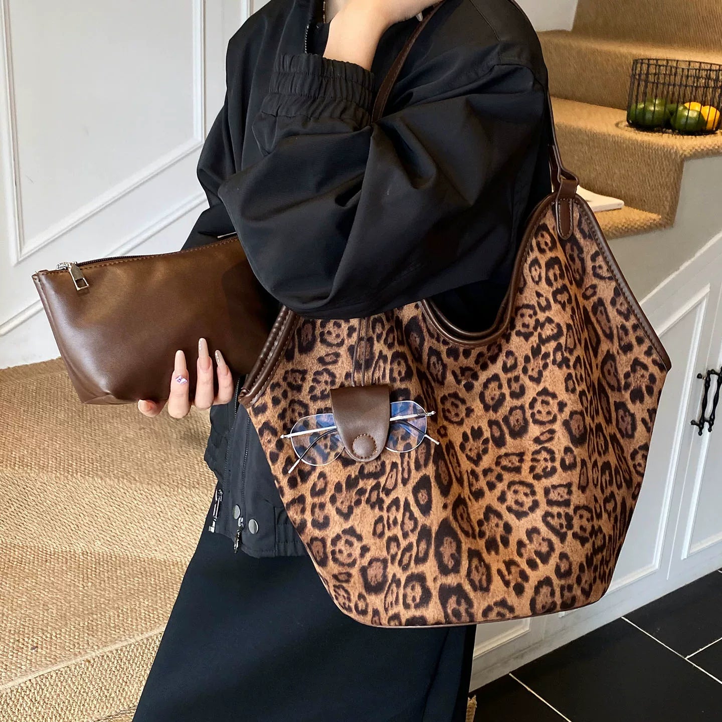 【グッズ】レオパードショルダー 秋冬 大容量 通勤 軽量 お洒落バッグ