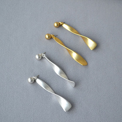 【🎁 B2G1｜先行スタート！】【グッズ】ハンドメイド風 ヨーロッパ風 個性派 ピアス レトロ 高見え 耳飾り