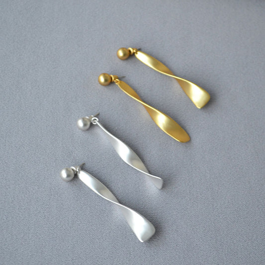 【🎁 B2G1｜先行スタート！】【グッズ】ハンドメイド風 ヨーロッパ風 個性派 ピアス レトロ 高見え 耳飾り