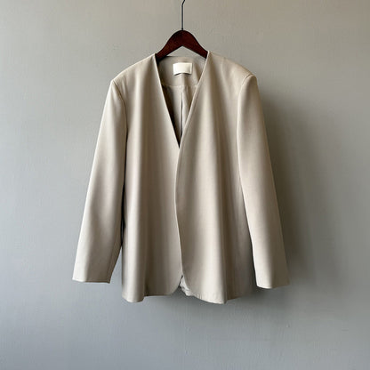 【アウター】気質 ノーカラー ジャケット レディース パッド入りショルダー 秋新作 高級感 ゆったり スーツジャケット【JZシリーズ】