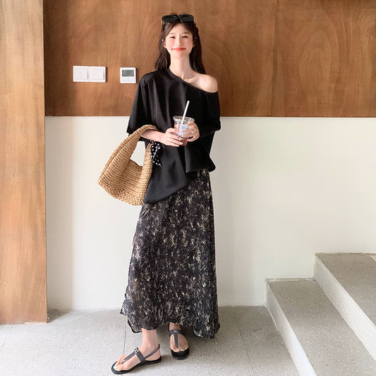 2点セット！【セットアップ】韓国風 ルーズ リラックス感 Tシャツ + 花柄スカート 上下セット レディース 夏 超人気 おしゃれ 旅行【SHシリーズ】