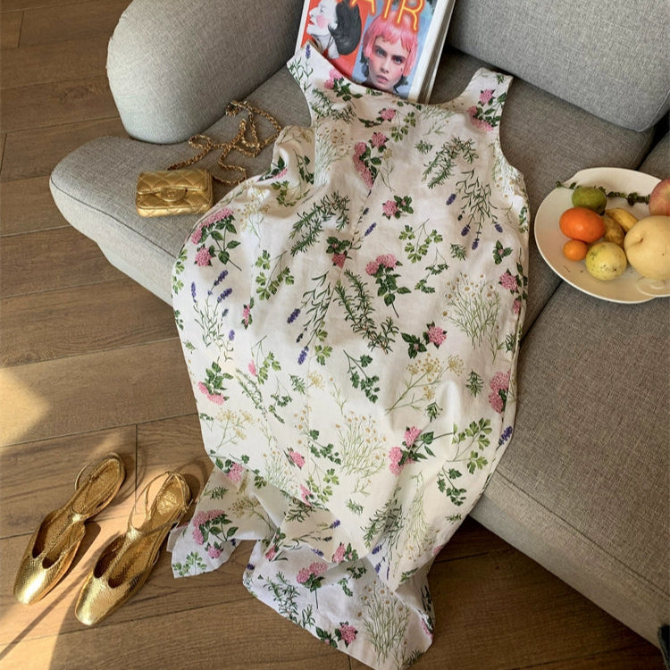 【ワンピース】夏のガーリーコーデ 背中あき 花柄ノースリーブワンピース【SHシリーズ】