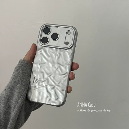 【グッズ】ins風 高級感 マットシルバー しわ加工 iPhone17 Pro Max対応 iPhone17 / 16 Pro Max / 16 / 15 Pro / 14 / 13対応 新作 全面保護 耐衝撃 ケース