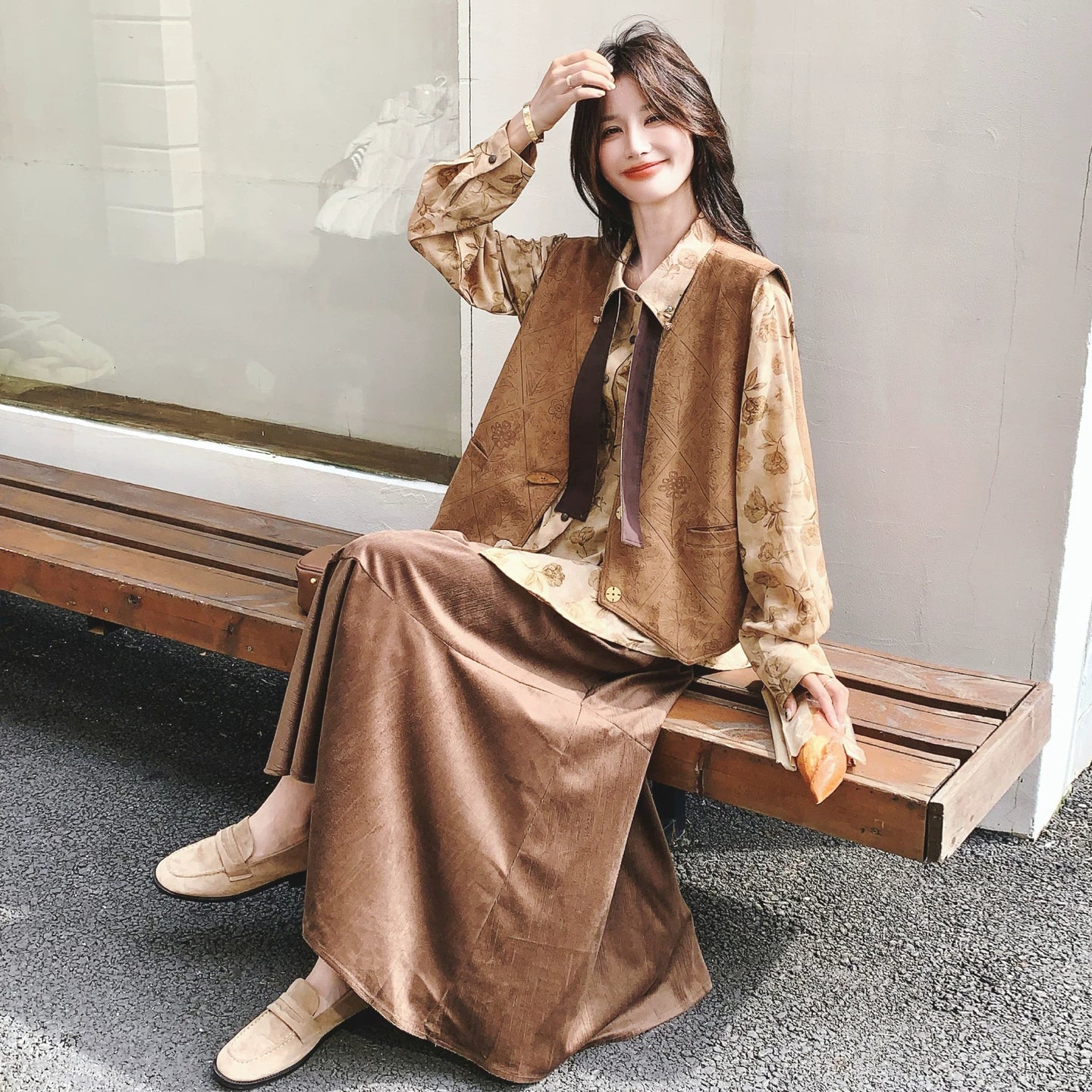 3点セット！【セットアップ 】春新作メラードスエードベスト＋レトロプリントシャツ＋スカート 上下セット 文芸風コーデ【SHシリーズ】