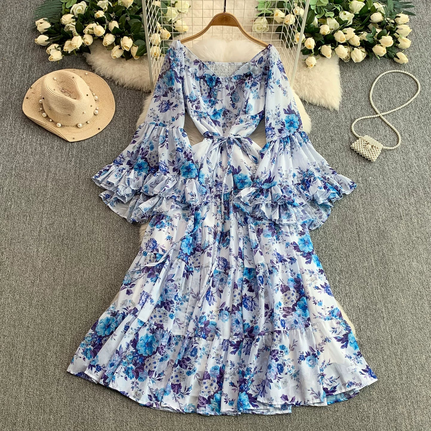 【ワンピース】褒められ確定！フレンチ小衆 長袖 プリントロングワンピース｜シフォン＆ベルスリーブ【SHシリーズ】