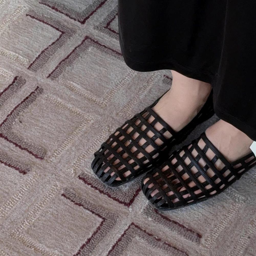 【シューズ】夏 スクエアトゥ透かし彫り サンダル 【JZシリーズ】