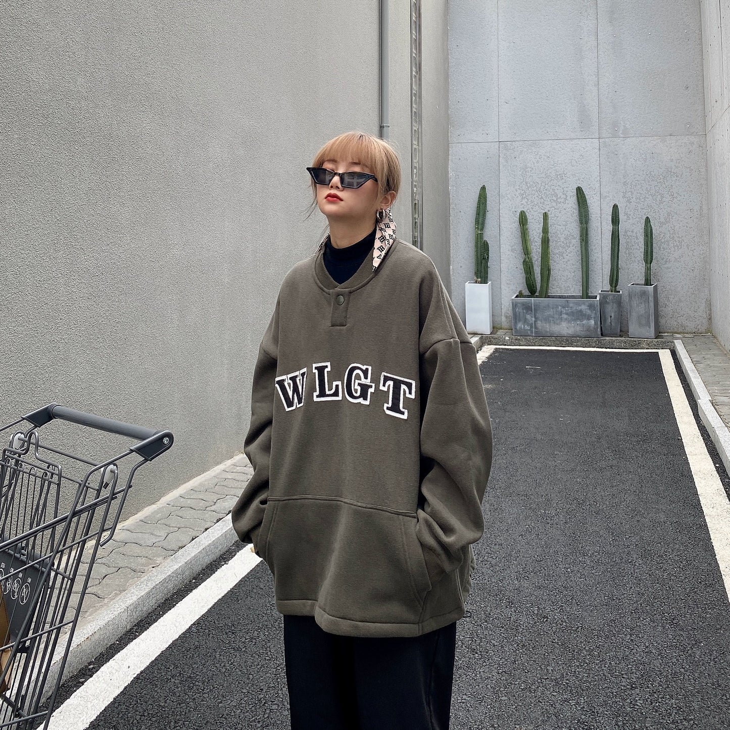 【トップス】刺繍 裏起毛 春 秋 冬 BF風 プルオーバー パーカー 【FCシリーズ】