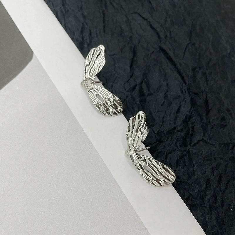 【🎁 B2G1｜先行スタート！】【グッズ】クール系 蝶結びイヤーカフ レディース 夏 高級感 キラキララインストーン イヤークリップ ノンホール ピアス