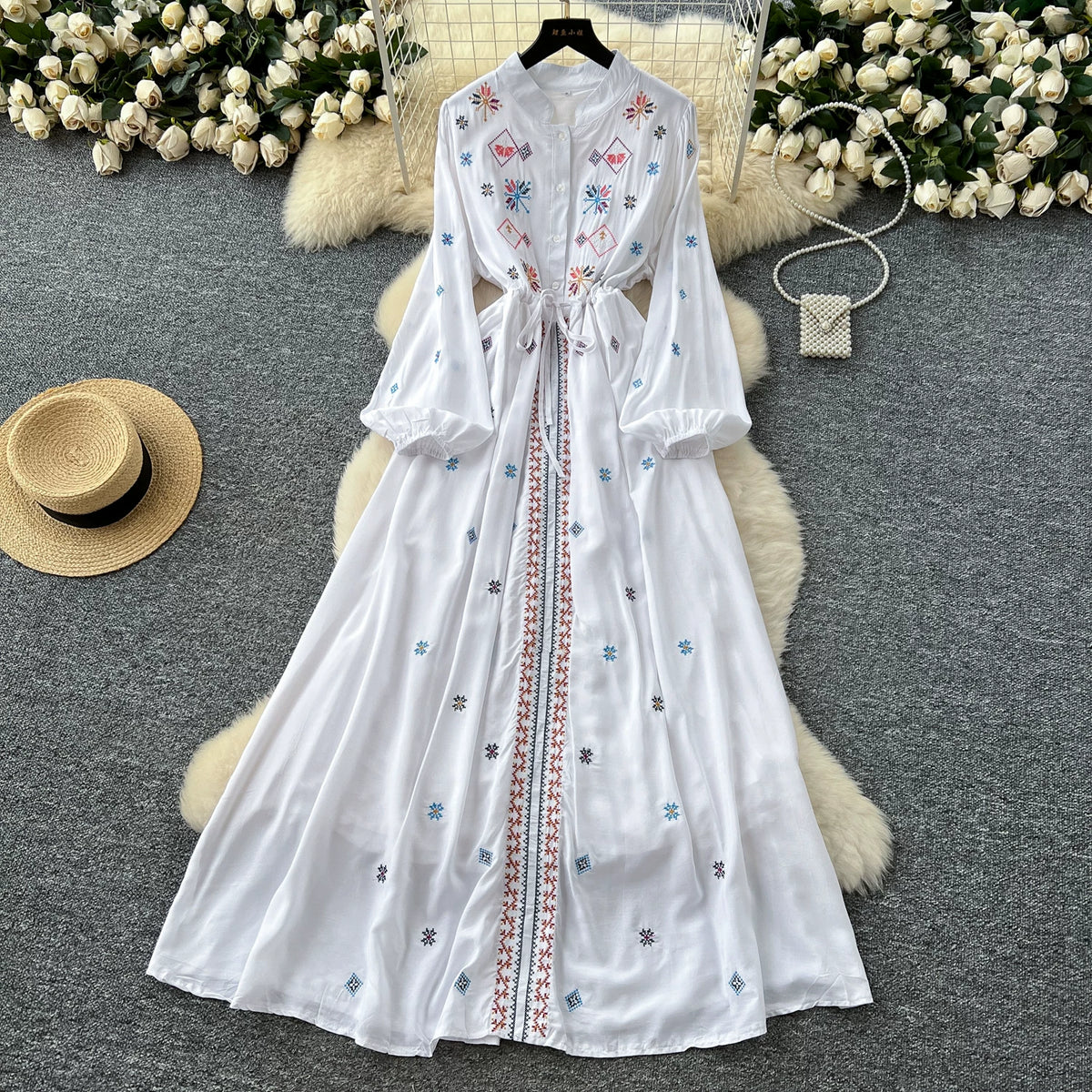 【ワンピース】フレンチレトロ刺繍ロングワンピース レディース 秋新作 スタンドカラー 長袖 前開き きれいめ【SHシリーズ】