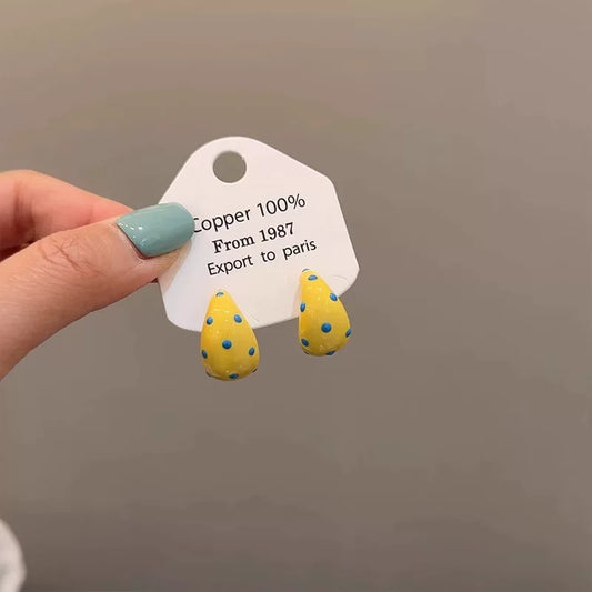 【グッズ】さりげなく可愛い✨レトロドットピアス 上品なのに印象に残る【SHシリーズ】