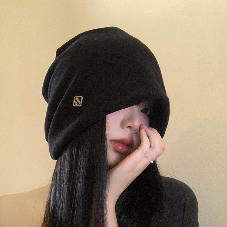 【グッズ】メタルロゴ ブラック ルーズビーニー 秋冬 万能コーデ 小顔効果