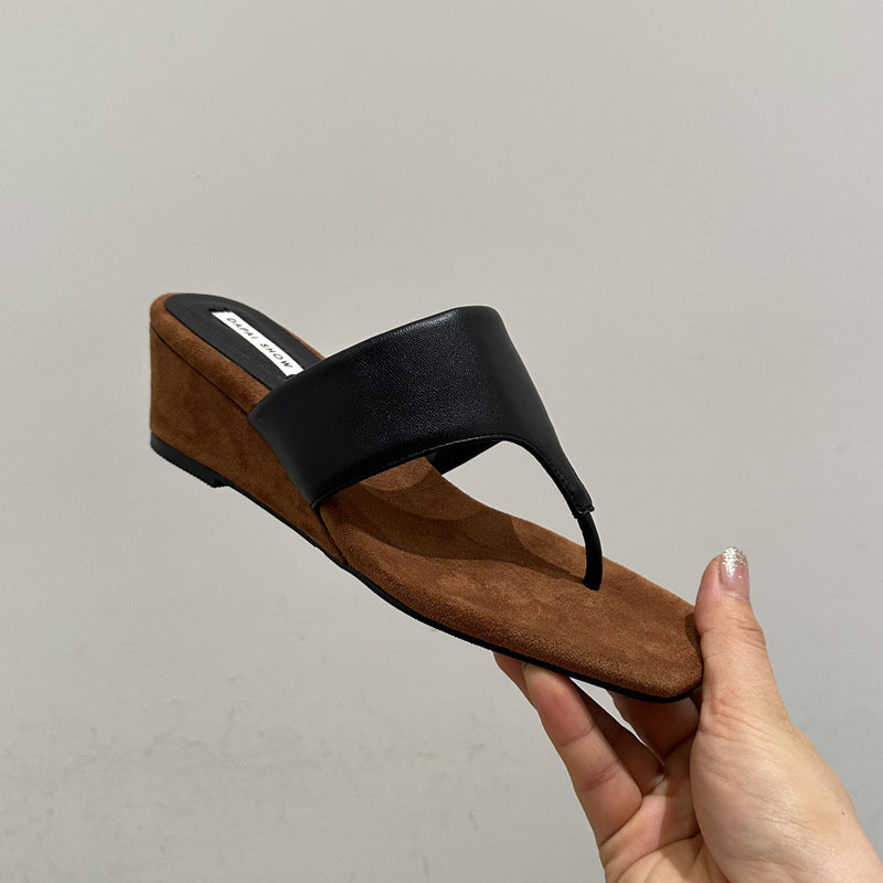 【シューズ】フレンチ厚底トングサンダル ヒョウ柄 夏スカート対応 ウェッジヒール