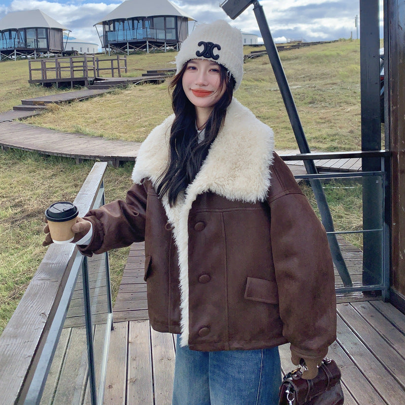 【アウター】おしゃれ キャメル色 大きめファー付きショートダウンコート 2025冬 アメリカンヴィンテージ風 小柄向け 厚手 保温コート レディース【JZシリーズ】