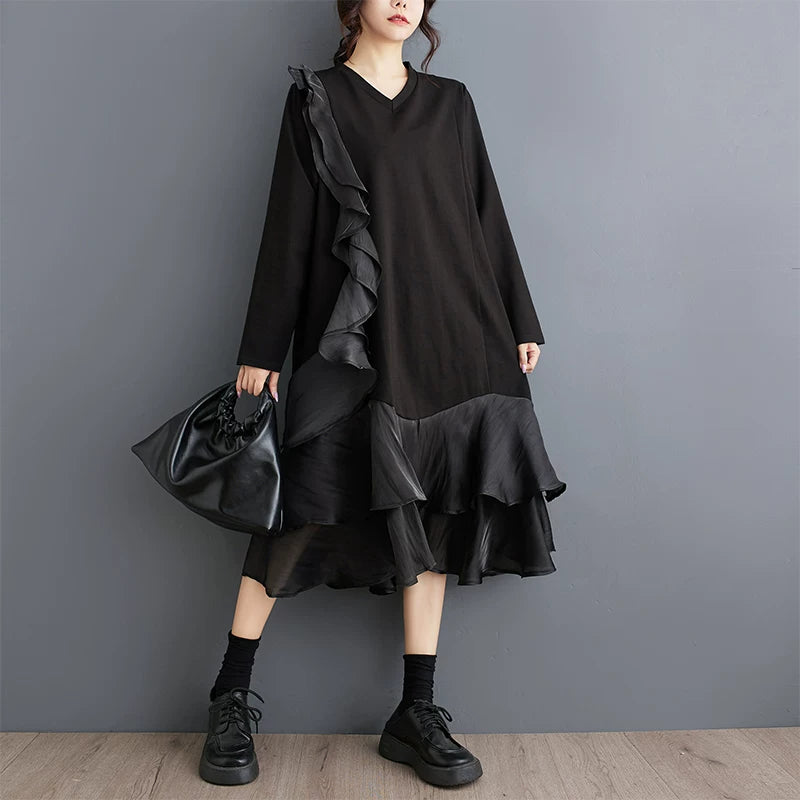 【ワンピース】Vネック 長袖ワンピース 配色切替 フリルデザイン ロング丈 大きいサイズ レディース ゆったりシルエット 着痩せ
【AHシリーズ】