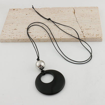 【🎁 B2G1｜先行スタート！】【グッズ】小众スタイル 黒曜石サークルチャーム ロングペンダントネックレス