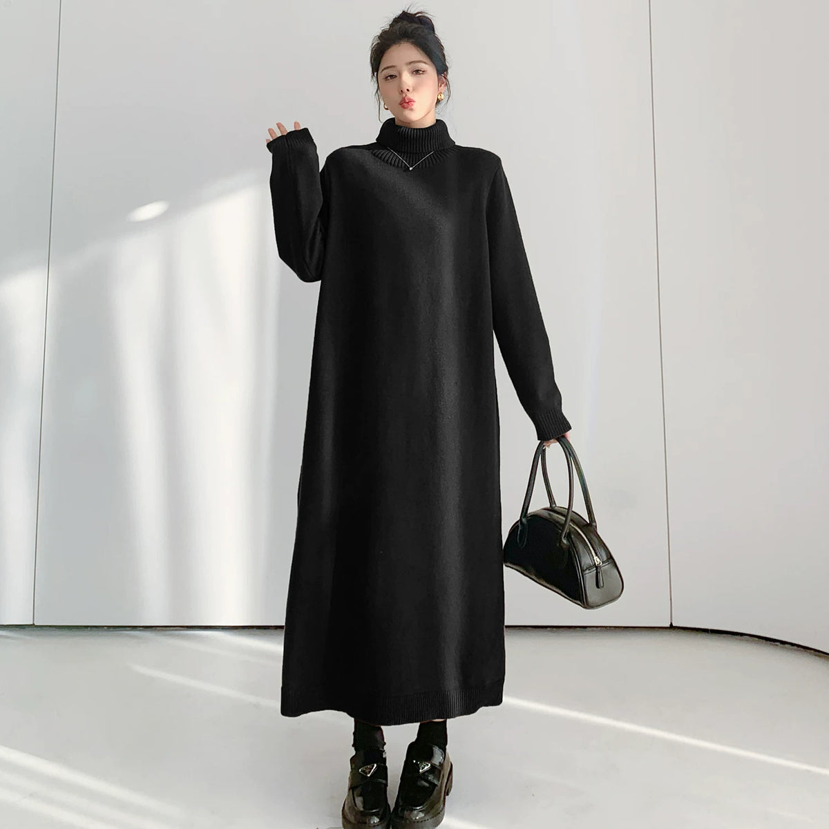 【ワンピース】韓国風ルーズシルエットハイネックニットワンピース レディース 秋冬新作 大きいサイズ 無地 ロング丈【JZシリーズ】