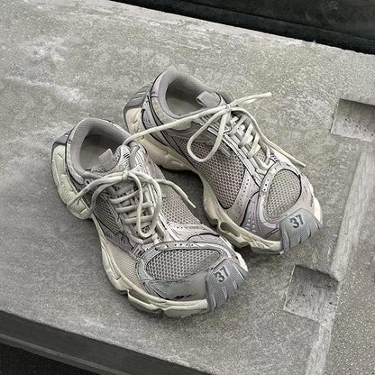 【シューズ】ヴィンテージ風 足元スリム効果 厚底カジュアル スニーカー