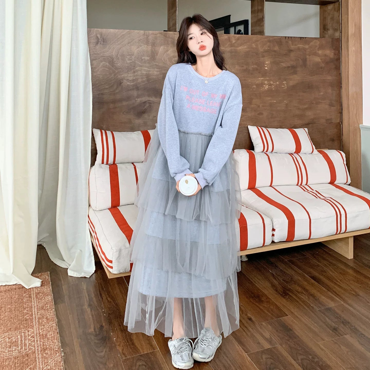 【ワンピース】カジュアル スリム見え チュール ミックス アルファベット 長袖ワンピース【JZシリーズ】