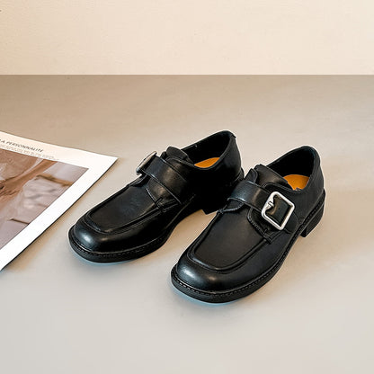 【シューズ】スクエアトゥ ベルトバックル 新作 太ヒール 学院風 ローファー ラクラク着用 シューズ お靴  パンプス