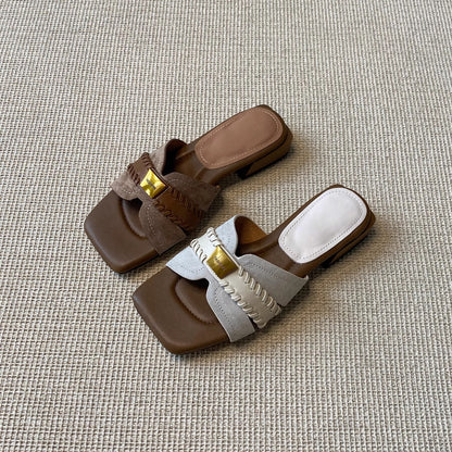 【シューズ】スクエアトゥ フレンチ風 ローヒール 編み込みサンダル