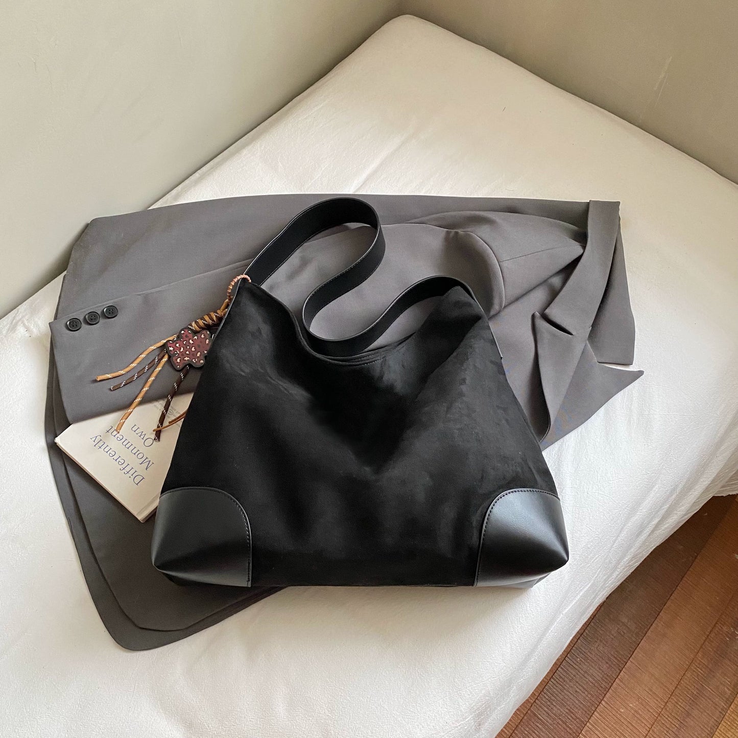 【グッズ】レオパードトート 大容量×高級感 2026 韓国風 お洒落 ショルダーバッグ