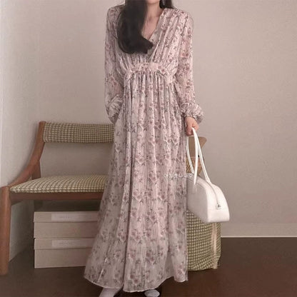 【24AW】【ワンピース】chic レトロ Vネック花柄 合わせやすい 長袖ワンピース