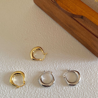 【🎁 B2G1｜先行スタート！】【グッズ】シンプルフープピアス／ミニマルデザイン イヤーカフ風ピアス