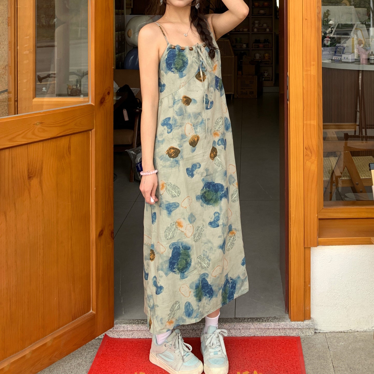 【ワンピース】ブルー アート感漂うアンダートレンドデザイン ノースリーブキャミソールワンピース【SHシリーズ】