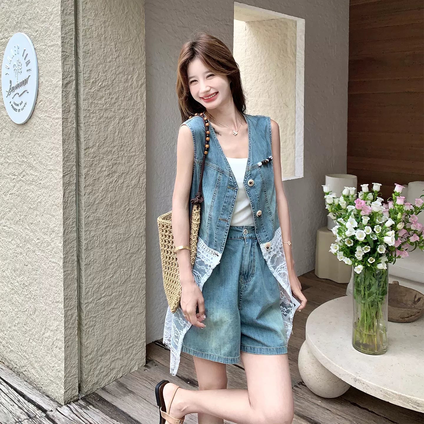 2点セット！【セットアップ】韓国風 レース切替デニムベストセット レディース 夏 ショートパンツ 2点セット 甘辛デザイン【JZシリーズ】