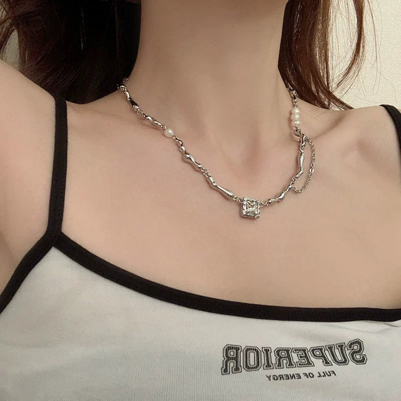 【グッズ】バロック風パールジルコニアネックレス レディース 不規則デザイン 高級感 夏アクセサリー