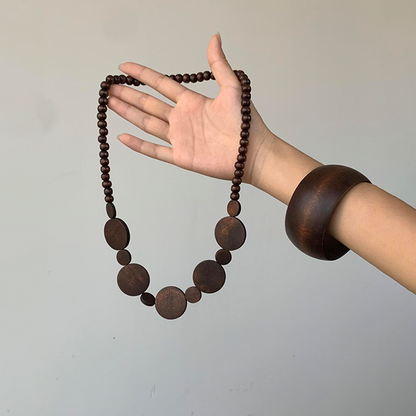 【🎁 B2G1｜先行スタート！】【グッズ】中華風ヴィンテージ木製ネックレス＆バングルセット｜ダークブラウン｜秋冬コーデに映える上品ミニマルアクセ