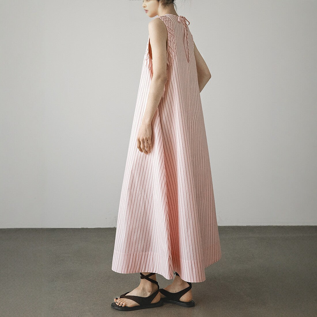 【ワンピース】レトロ風 ノースリーブワンピース レディース 春夏 ゆったり ロング丈 ナチュラル デザイン【JZシリーズ】