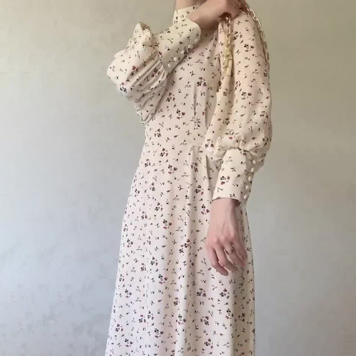 【24AW】【ワンピース】春秋 花柄 ゆったり長袖ワンピース