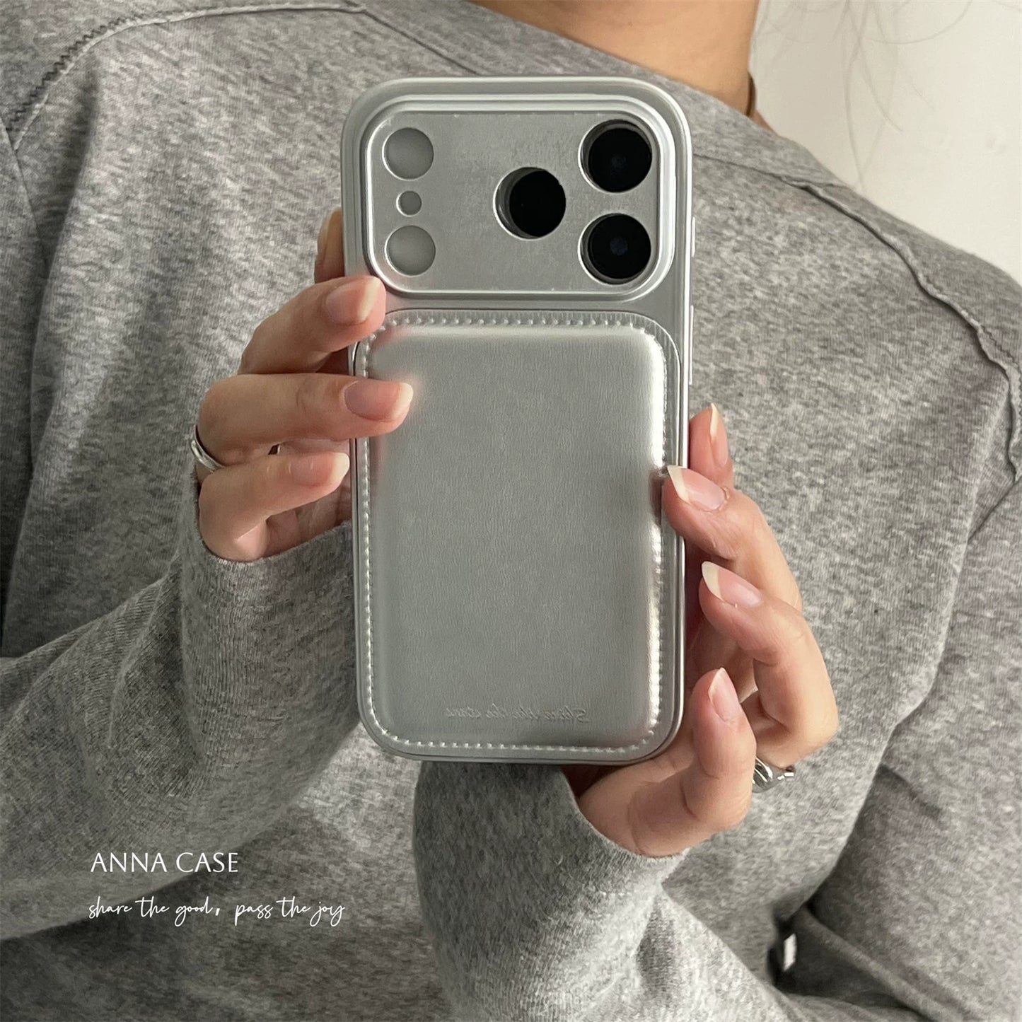 【グッズ】ins風 高級感 ミニマル シルバー 大窓 レザー iPhone17 Pro Max対応 iPhone17 / 16 Pro Max / 15 Pro / 14対応 新作 耐衝撃 男女兼用 ケース