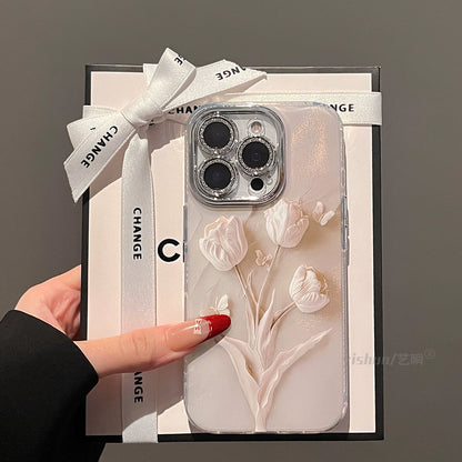 【グッズ】iPhone 16 Pro Max / 15 Pro / 14 PM / 13 / 12 / 11 PM 用 春新作 淡いピンク クリームカラー チューリップ 全面保護 レンズカバー付き 高級感 小众 レディース ストラップ付き