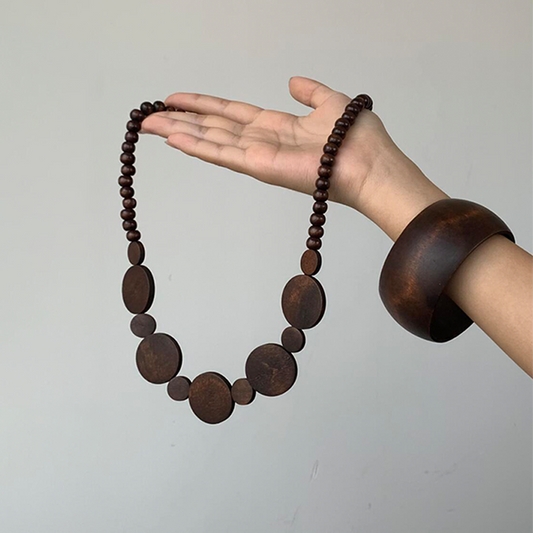 【🎁 B2G1｜先行スタート！】【グッズ】中華風ヴィンテージ木製ネックレス＆バングルセット｜ダークブラウン｜秋冬コーデに映える上品ミニマルアクセ