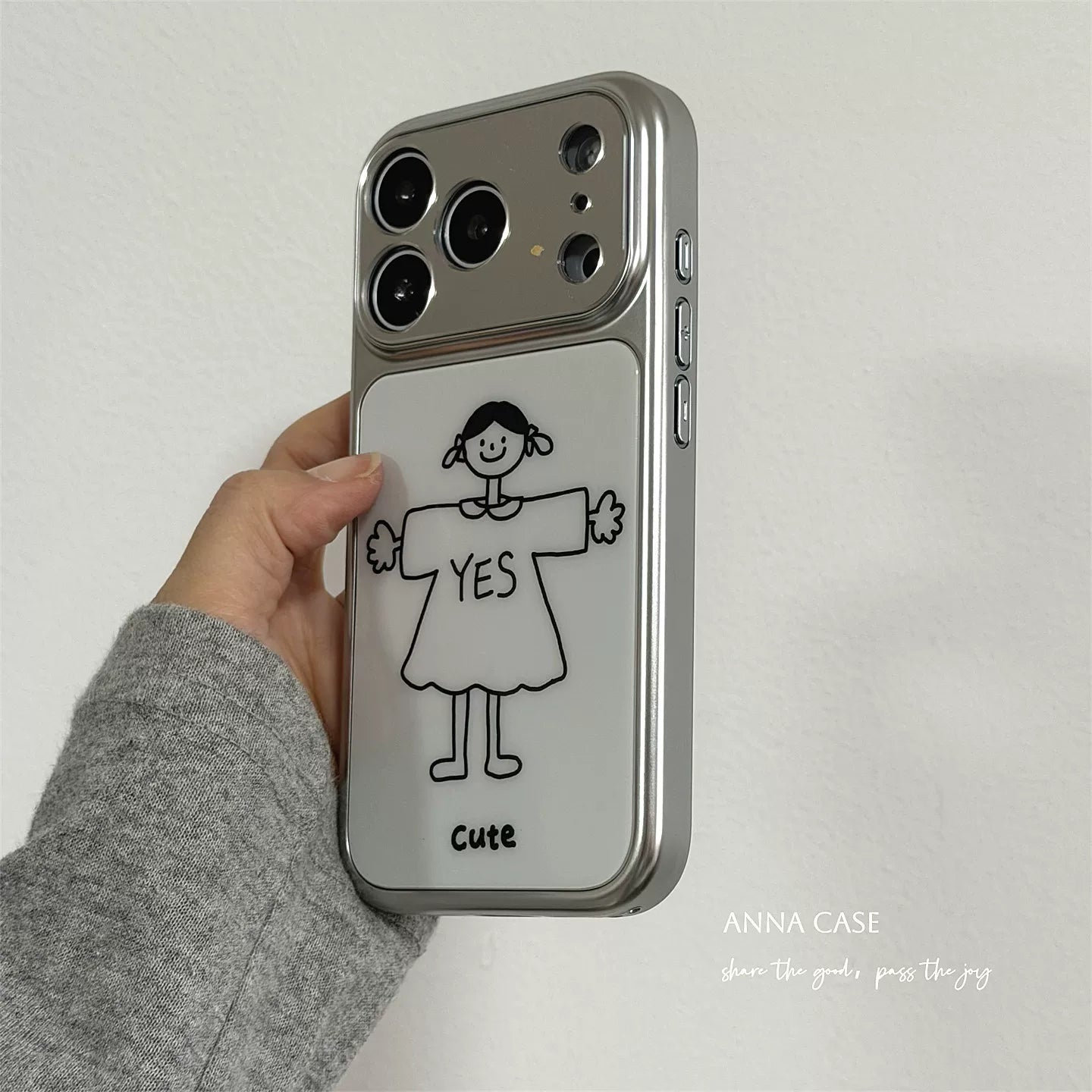 【グッズ】ins風 シンプル ガール / ボーイ 大窓 iPhone17 Pro Max対応 iPhone17 / 16 Pro Max / 16 / 15 Pro / 14対応 電鍍 全面保護 耐衝撃 カップル向け ソフトケース