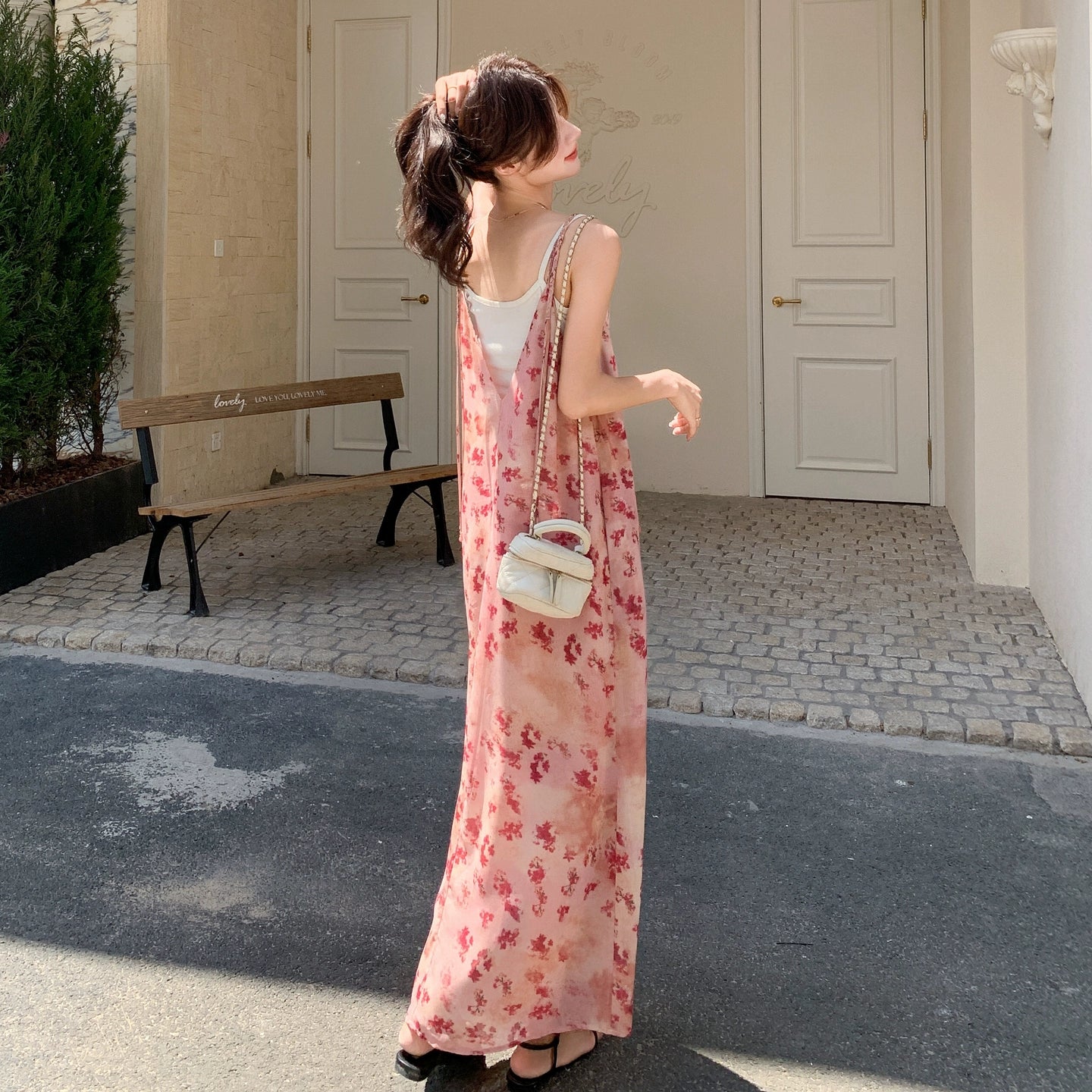 【ワンピース】フレンチロマンティック 配色が映える多幸感 花柄ノースリーブキャミワンピース【SHシリーズ】