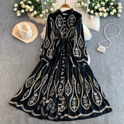 【ワンピース】重工刺繍が映える✨フリル襟 長袖 ワンピース シングルボタン ウエストシェイプ プリーツ フレア ロング丈 上品 春夏【SHシリーズ】