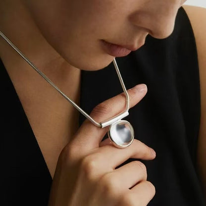 【🎁 B2G1｜先行スタート！】【グッズ】変形クリスタルペンダント 小粒ネックレス／デザインチョーカー